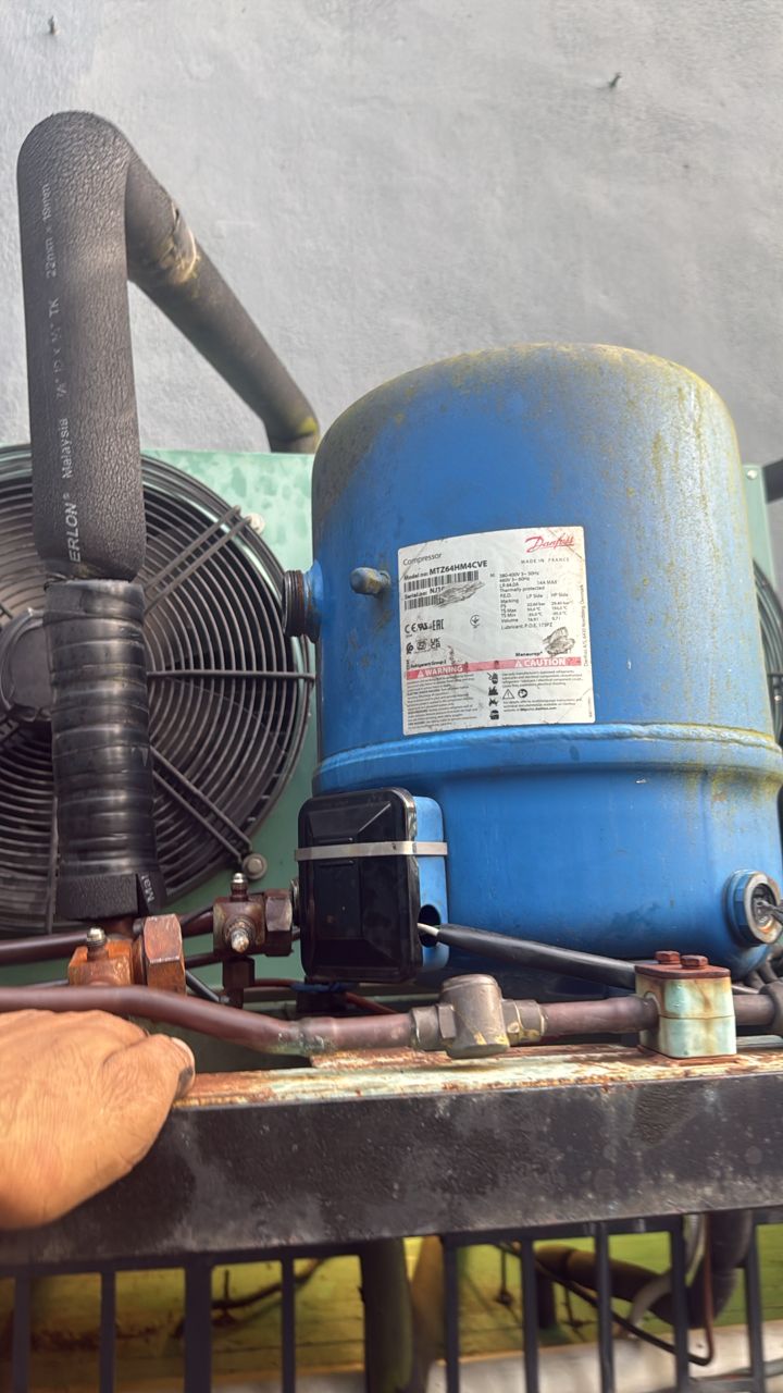 Danfoss MTZ refrigeration compressor and condenser fan unit
